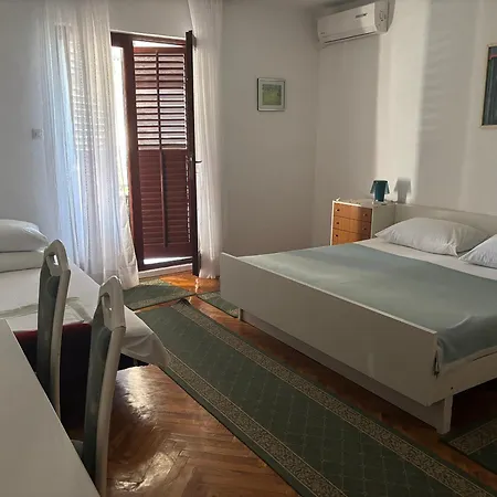 Radulovic Biograd Na Moru